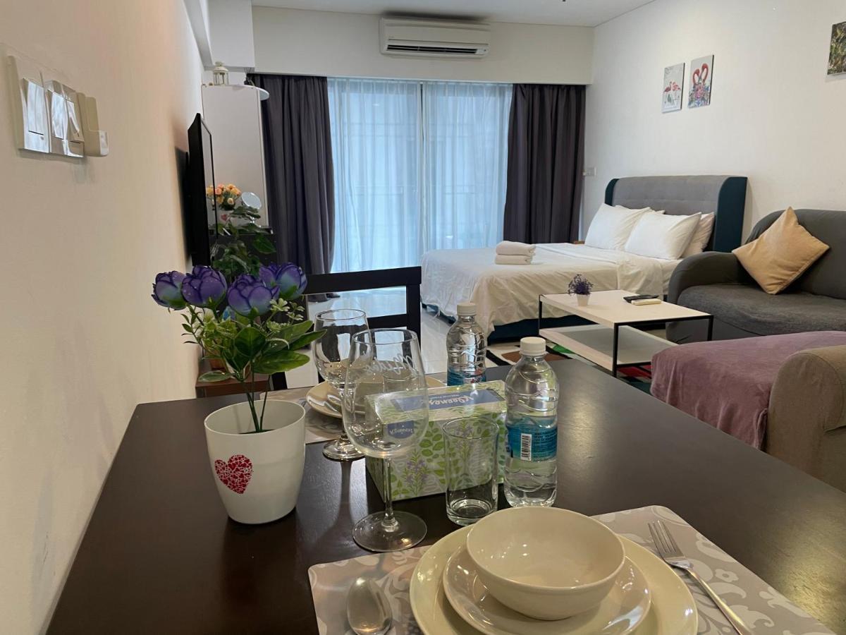 Mercu Summer Suite Klcc By Minshuku Kuala Lumpur Ngoại thất bức ảnh